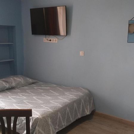 Sublime Studio Au Coeur Historique De Frejus Apartment Bagian luar foto